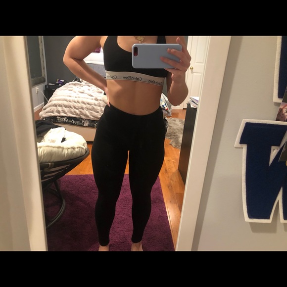 Super High Waisted GARAGE Leggings - Picture 3 of 3